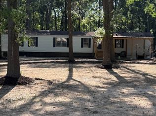 1217 Birch Dr, Summerton, SC 29148