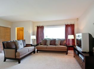 326 W Sunset Ave, Lombard, IL