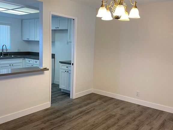 3rd image of 9004 Willis Ave Unit 2