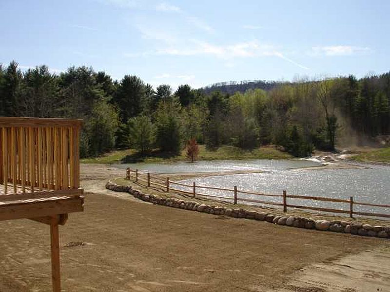 5th image of 8 MOUNTAIN HOLLOW Lane