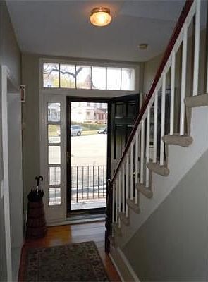 3rd image of 120 High St