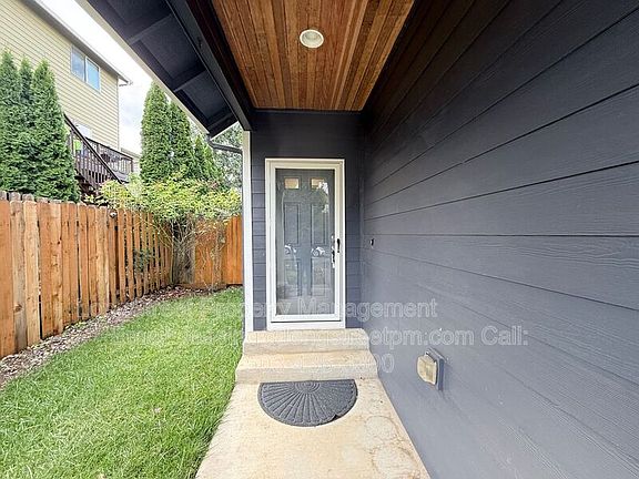 2nd image of 823 Crouchen St NW