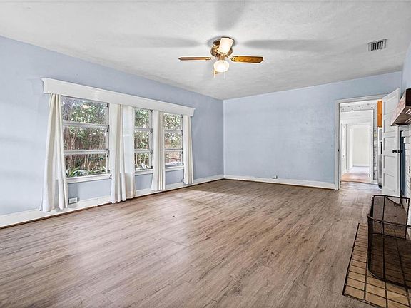 4th image of 3 McAlpine Dr