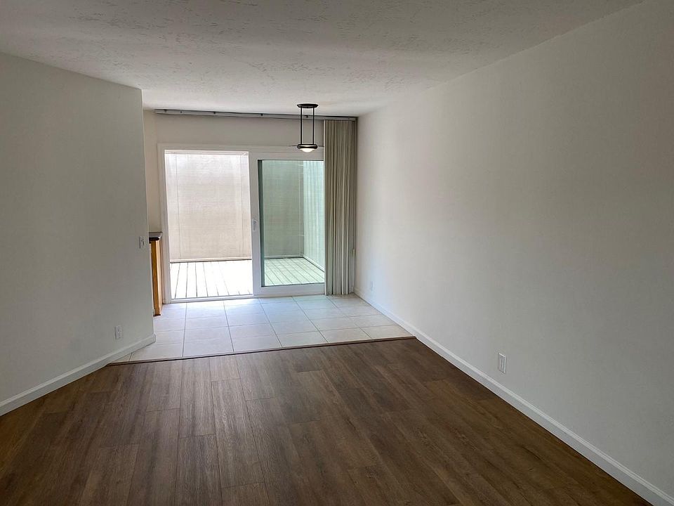 1st image of 8454 Via Sonoma Unit 111
