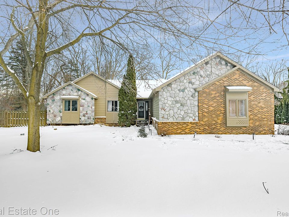 1st image of 6540 Nadette Dr