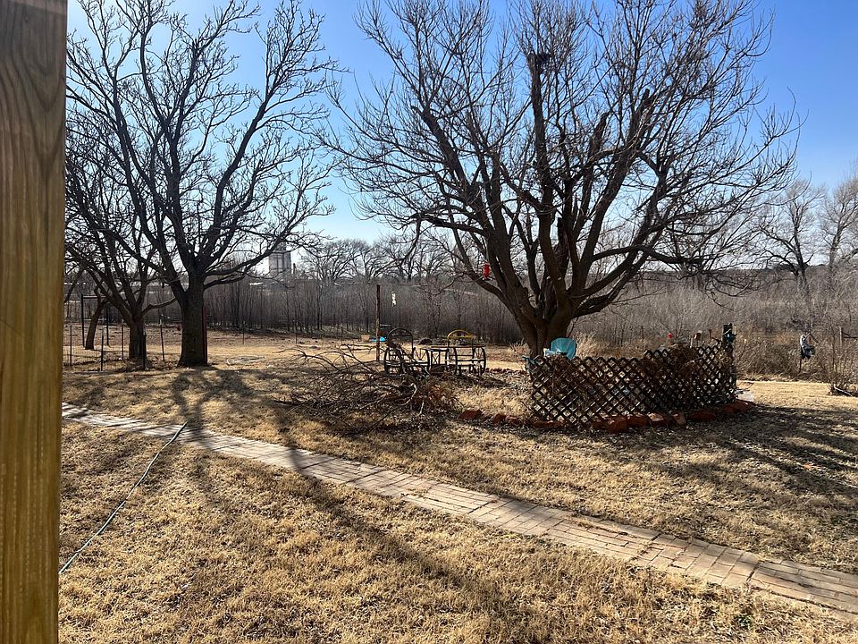 501 W 8th St, Hammon, OK 73650 Zillow