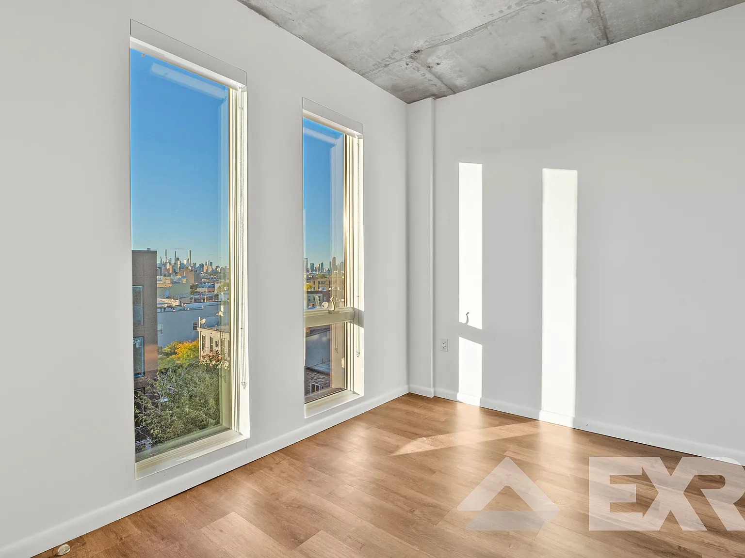 150 Noll Street — Photo 4