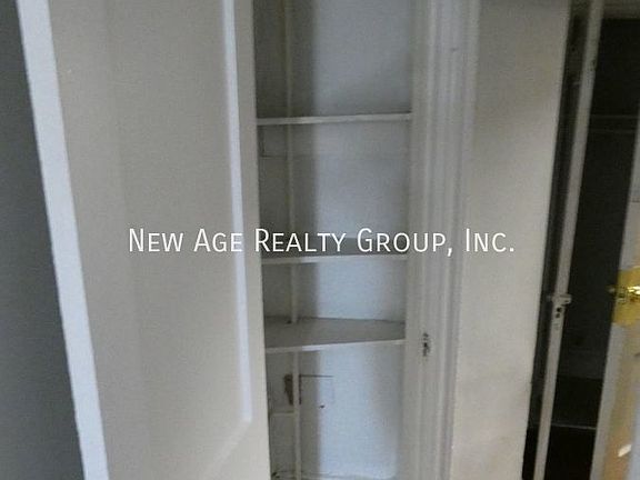 3rd image of 506 S 41st St #2J