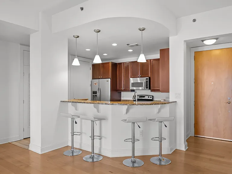 618 N Boylan Ave #702 — Photo 9