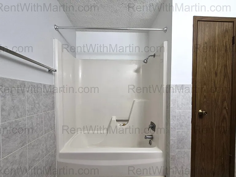 3853 Paige Dr — Photo 9
