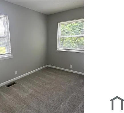 2711 Clayton Dr NW #B — Photo 15