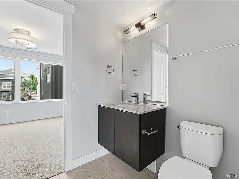 3181 Lawrence St — Photo 22