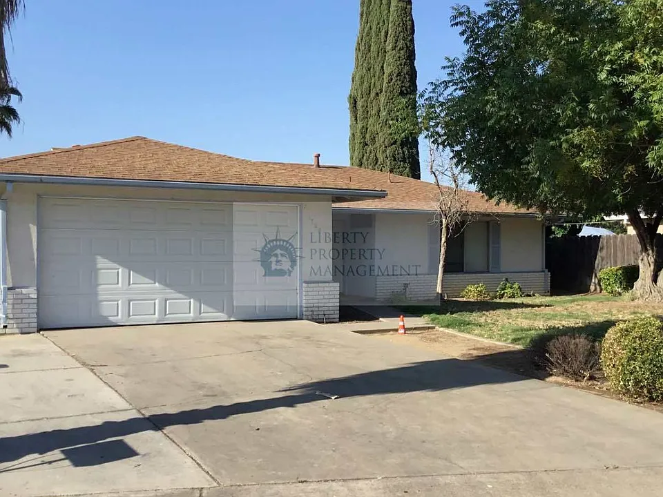 1728 Darby Ln
