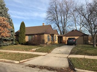 4334 N 69th St, Milwaukee, WI 53216