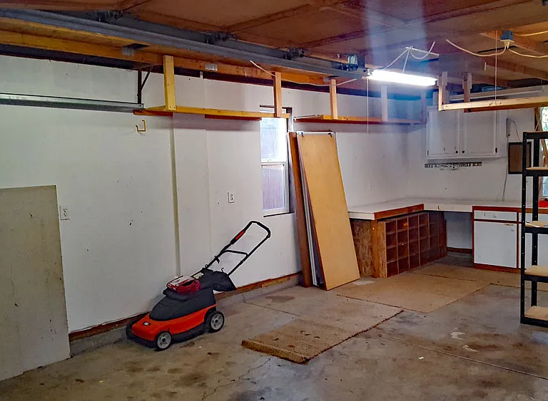 Garage cabinets