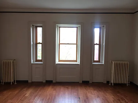 Sold by One Commercial Realty Services LLC | media 19