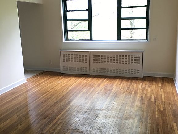 2nd image of 200 Beacon Hill Dr APT 7D
