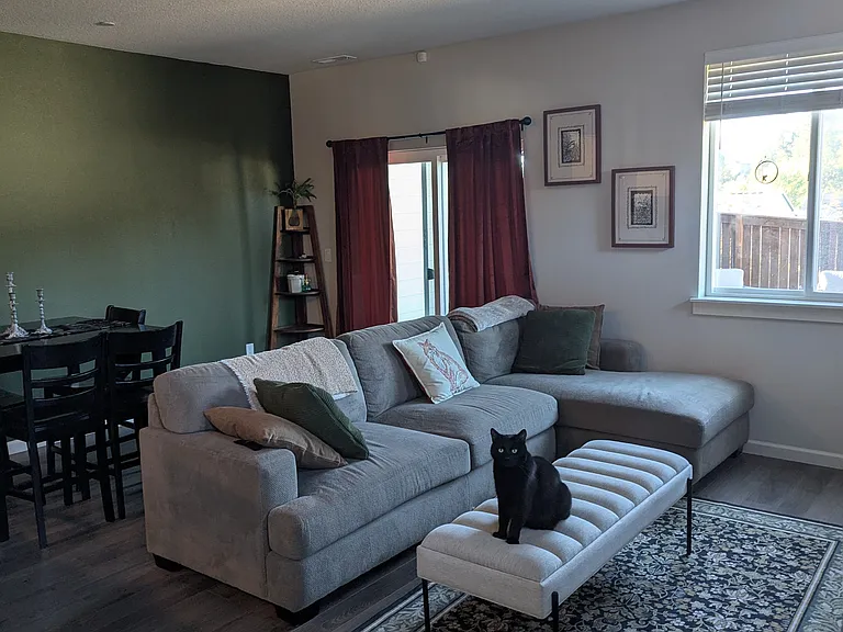 S Cloverhill Way — Photo 5