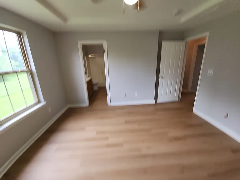 405 Parker Pl — Photo 18
