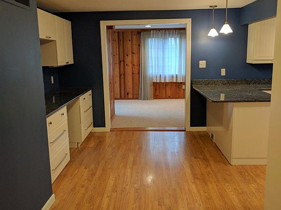 Kitchen & Family Room