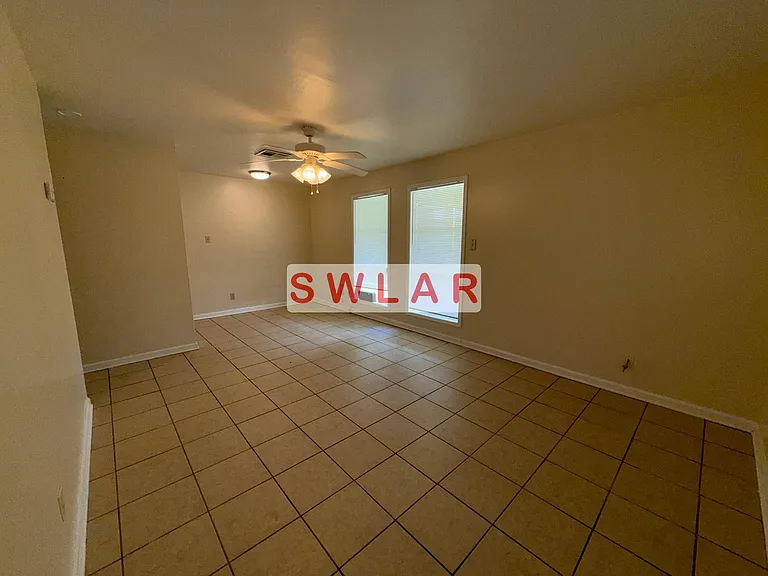 4228 Worthy Dr — Photo 6