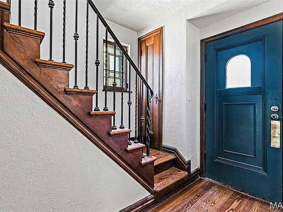 5th image of 6550 Walsh St