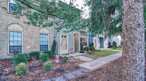 78 Wyndham Pl Photo 1
