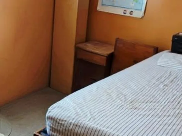 646 East 103rd Street image 5 of 13