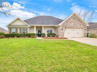 8889 Bainbridge Dr, Daphne, AL 36526