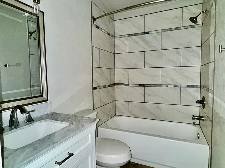 505 NW Oak La Nova Vita #B1 — Photo 7
