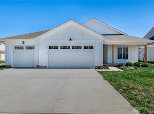 2223 Tandem Dr, Xenia, OH 45385