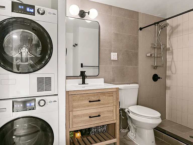 30-93 43rd St #1B — Photo 9