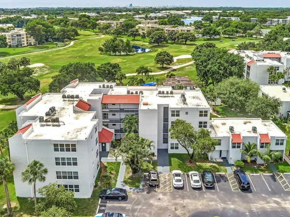 9441 Evergreen Place #205, Davie, FL 33324
