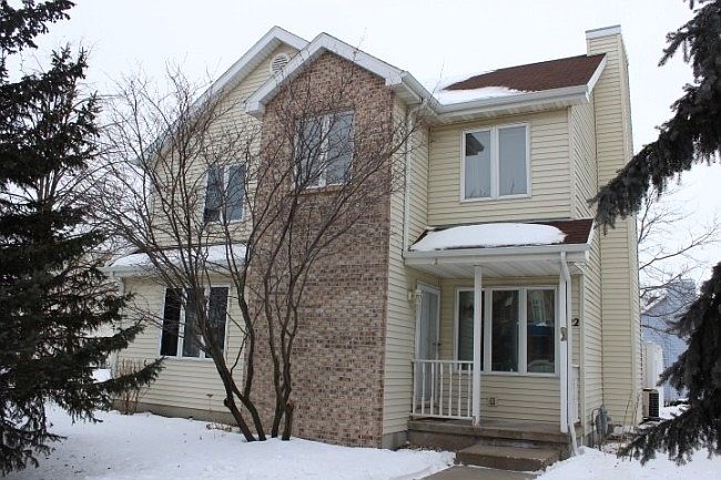 1st image of 322 Harbour Town Dr