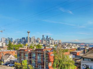 330 W Olympic Pl APT 302, Seattle, WA