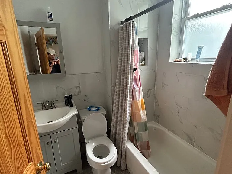 16 Copenger St #2 — Photo 10