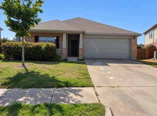 1318 Vireo Ct, Aubrey, TX 76227