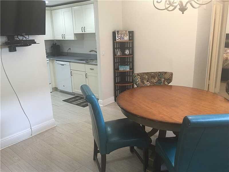 1st image of 206 Monaco E #206