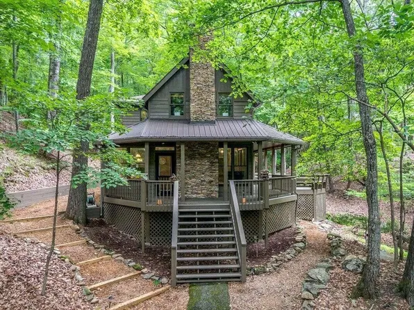 452 Bellflower Dr, Big Canoe, GA 30143