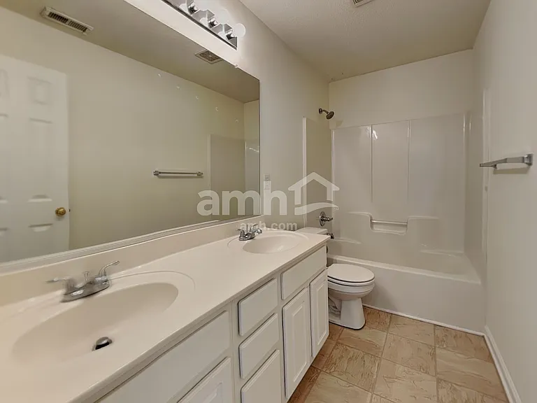 120 Birch Hill Ct — Photo 13