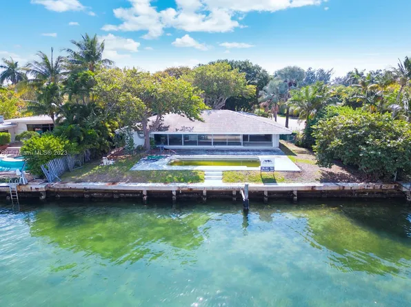 945 N Shore Dr, Miami Beach, FL 33141