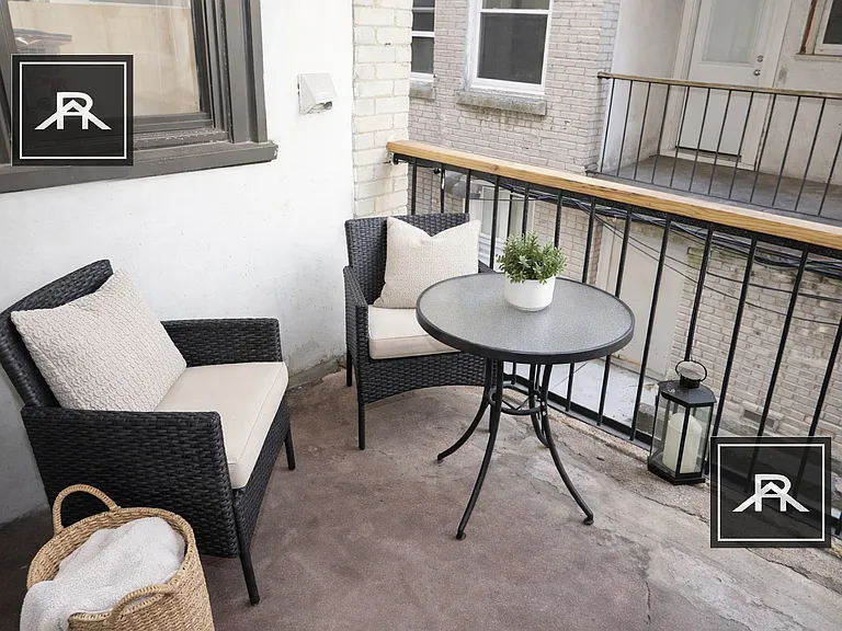 1469 Commonwealth Ave #1 — Photo 11