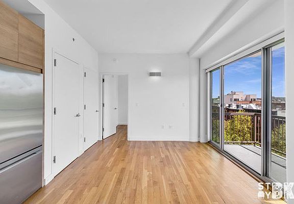 3rd image of 333 Greene Ave #7E