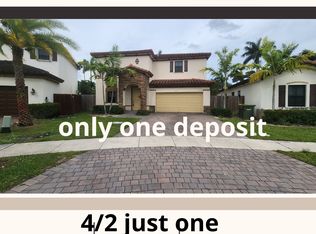 157 NE 28th Ter, Homestead, FL 33033