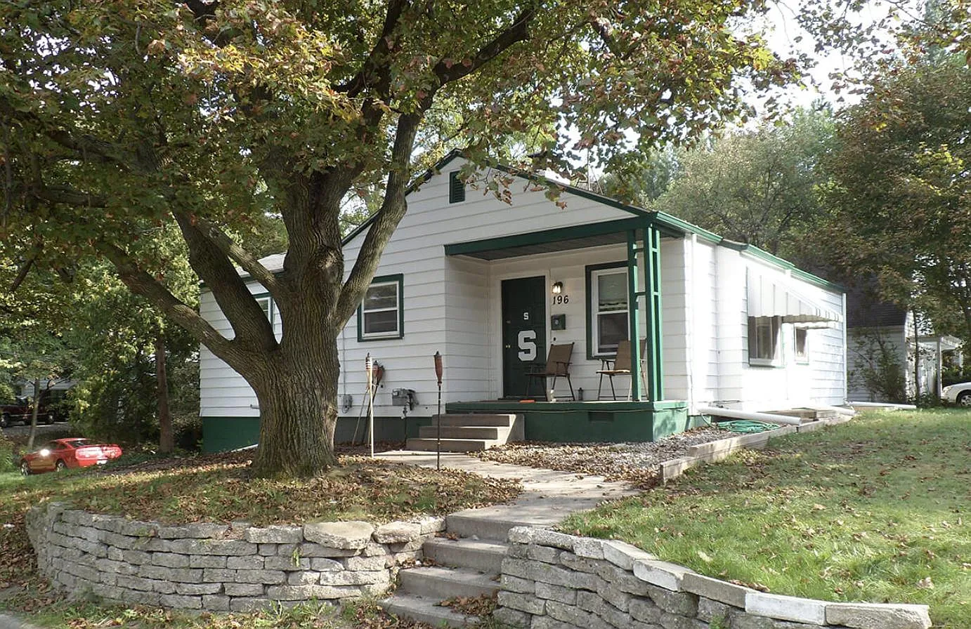 4 bed, 2000 sqft, $3,400 — Photo 2