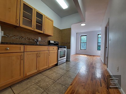 1st image of 518 Willoughby Ave #20F