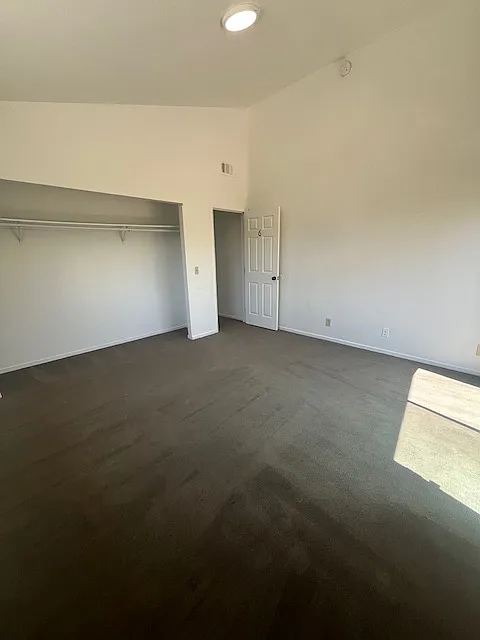 1 bed, $2,400 — Photo 3