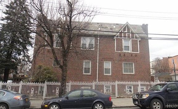 3rd image of 3300 Wilson Ave