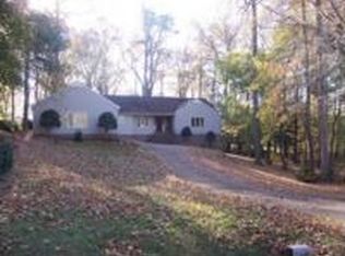 105 Battery Cir, Yorktown, VA 23692