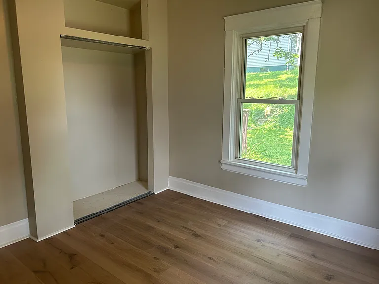 8614 Blue Ash Rd — Photo 19